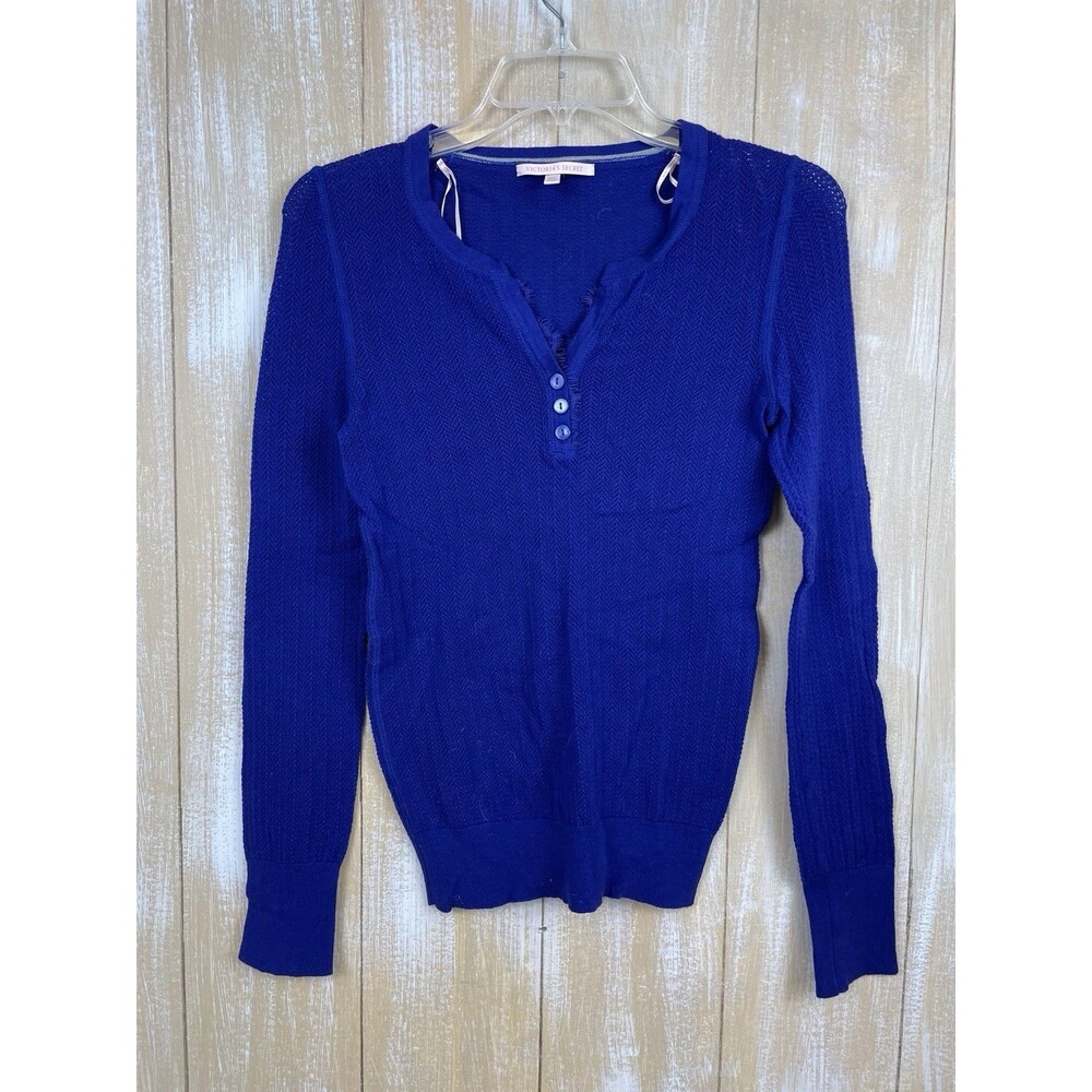 Victoria’s Secret Blue Violet V-neck Lightweight Pullover Size M Henley